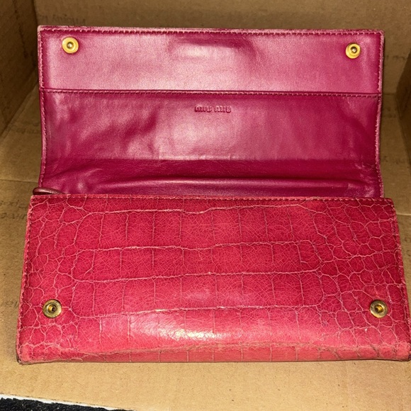 Miu Miu Pink Long Wallet - Picture 7 of 12